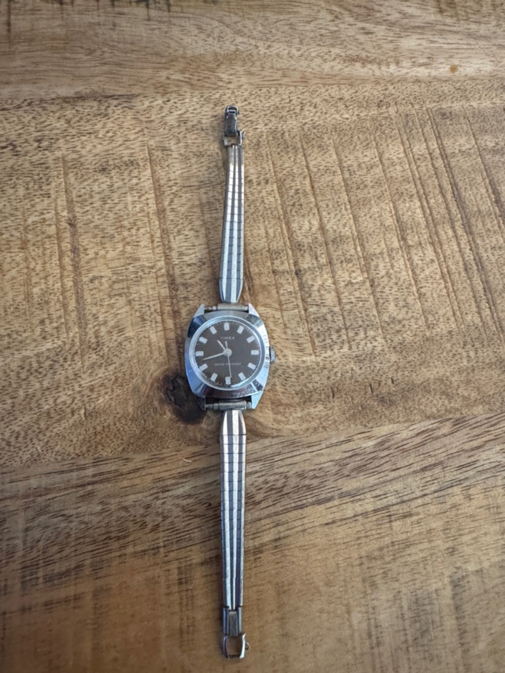 Vintage Timex Silver-Tone Women's Bracelet Watch - Silver Dial stainless steel